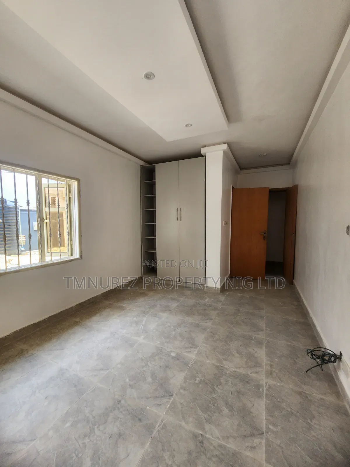 3bdrm Apartment in Chevron for rent