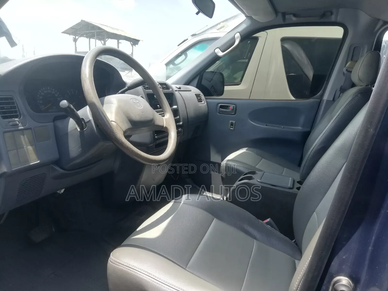 Toyota HiAce 2007 Blue