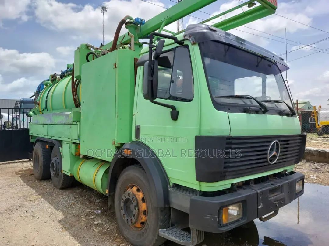 14,000ltrs Mercedes Sewage Truck