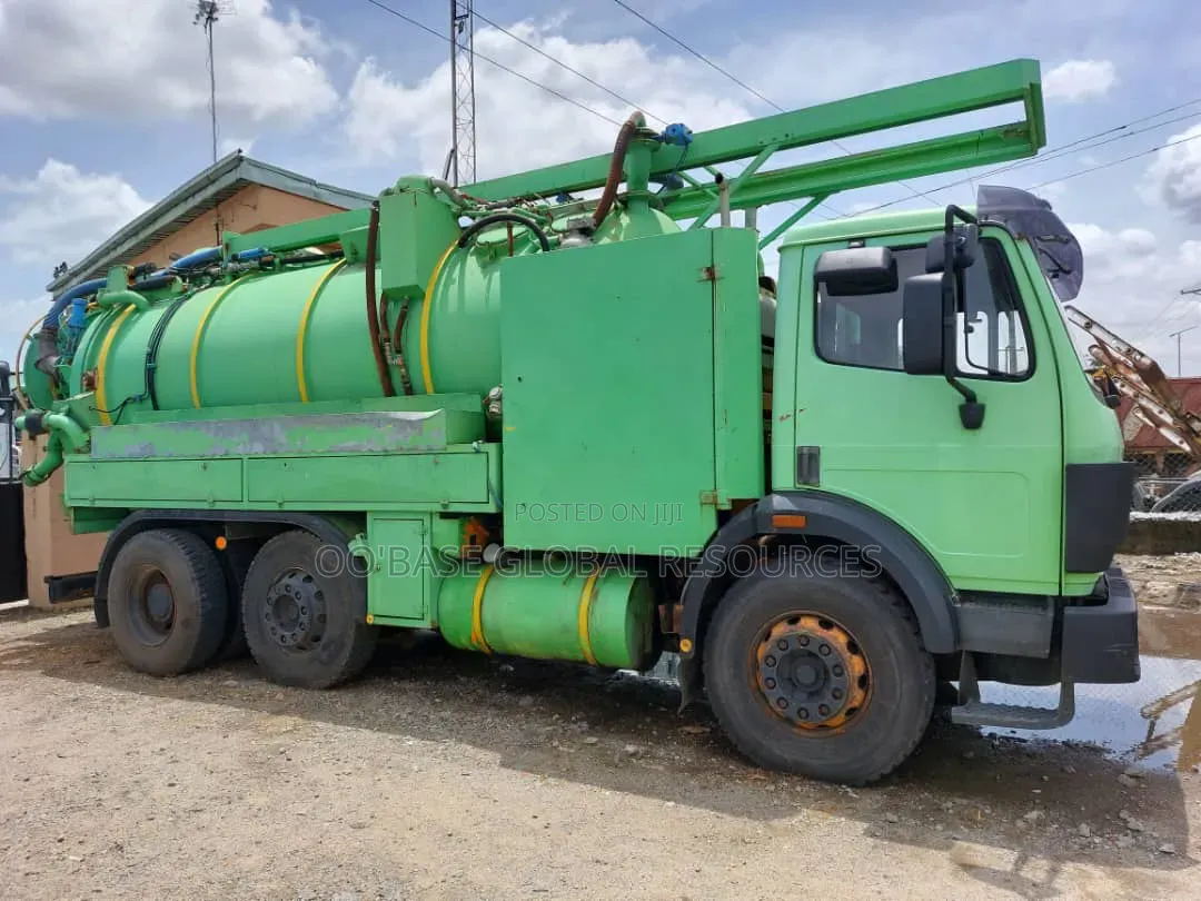 14,000ltrs Mercedes Sewage Truck
