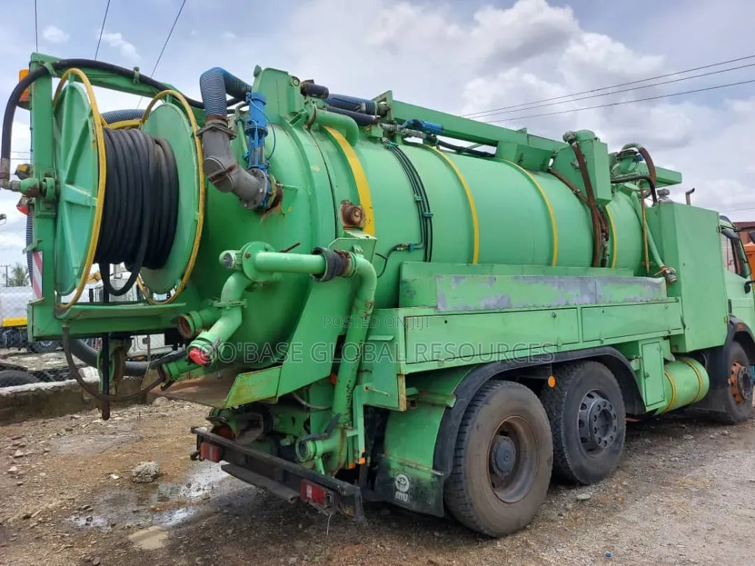 14,000ltrs Mercedes Sewage Truck