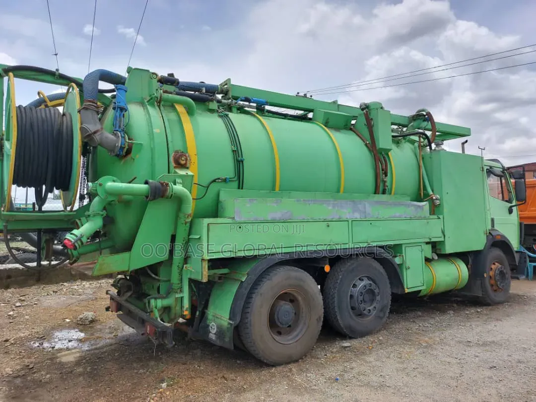 14,000ltrs Mercedes Sewage Truck