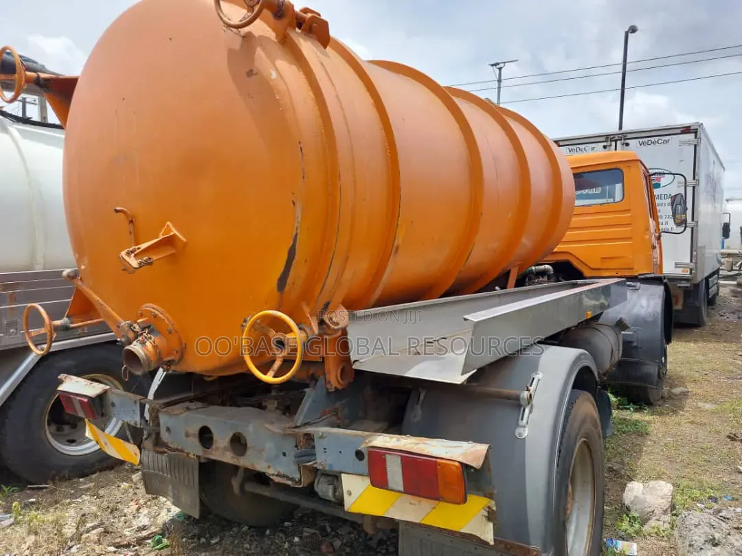 10,000ltrs Mercedes Sewage Truck