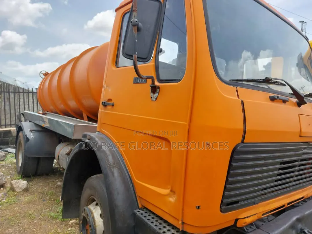 10,000ltrs Mercedes Sewage Truck
