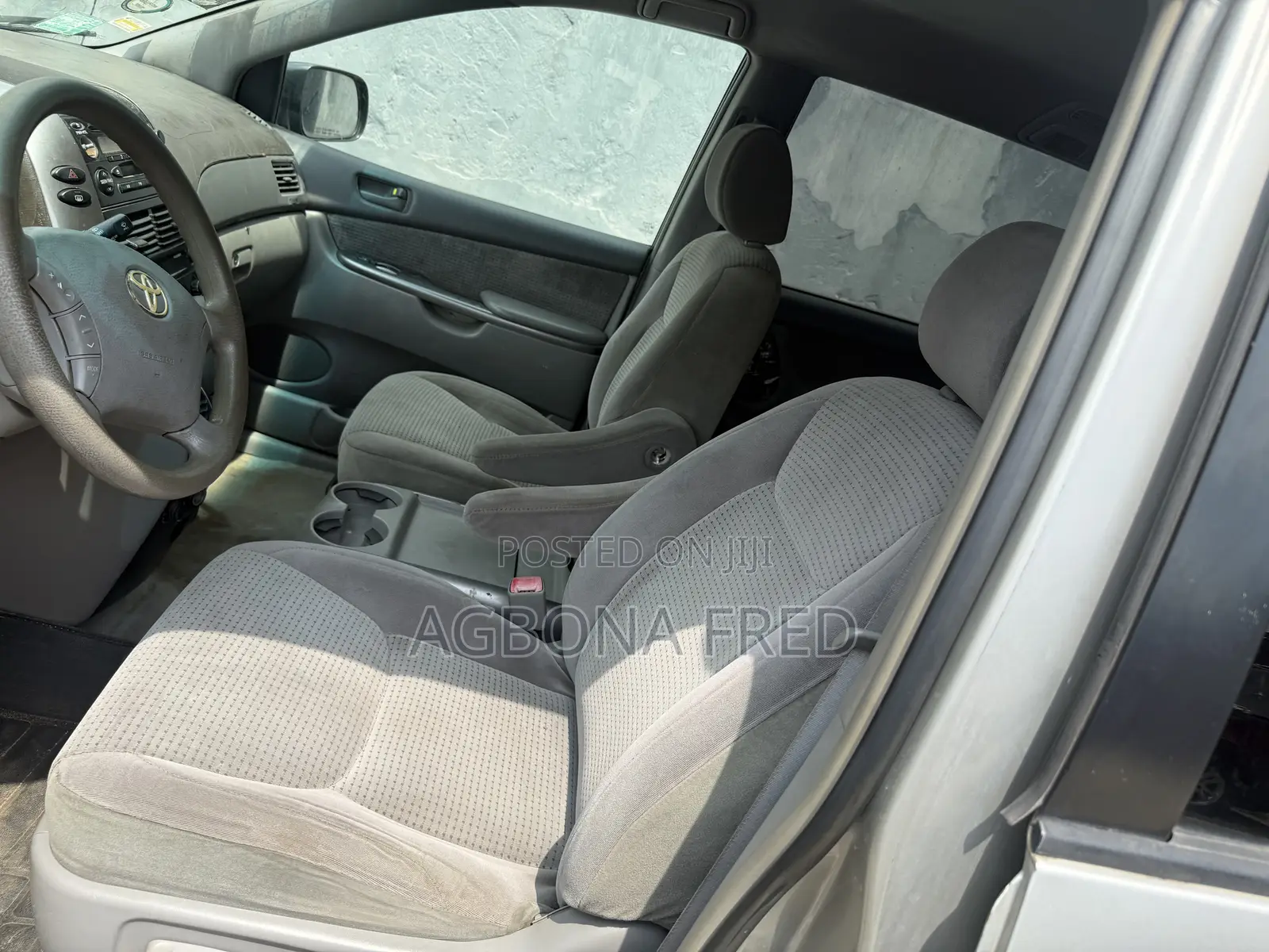 Toyota Sienna 2006 Silver