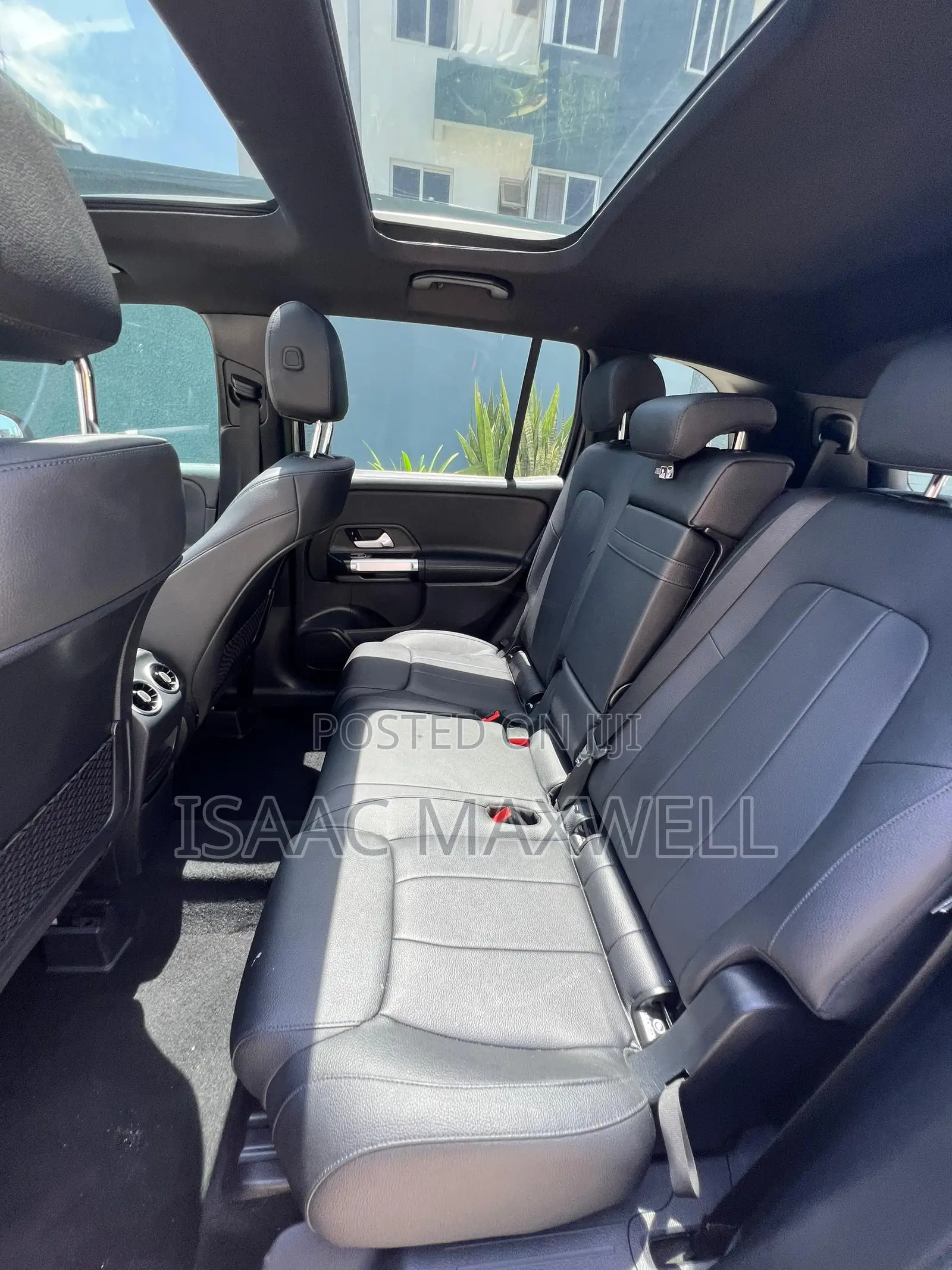 Mercedes-Benz GLB-Class GLB 250 4MATIC 2022 Gray
