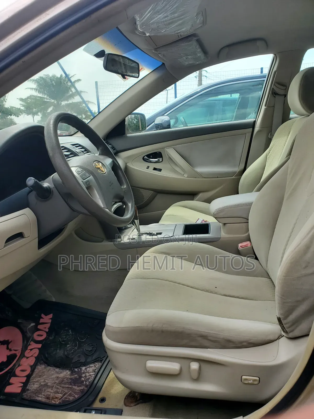 Toyota Camry LE 4dr Sedan (2.4L 4cyl 5A) 2007 Gold