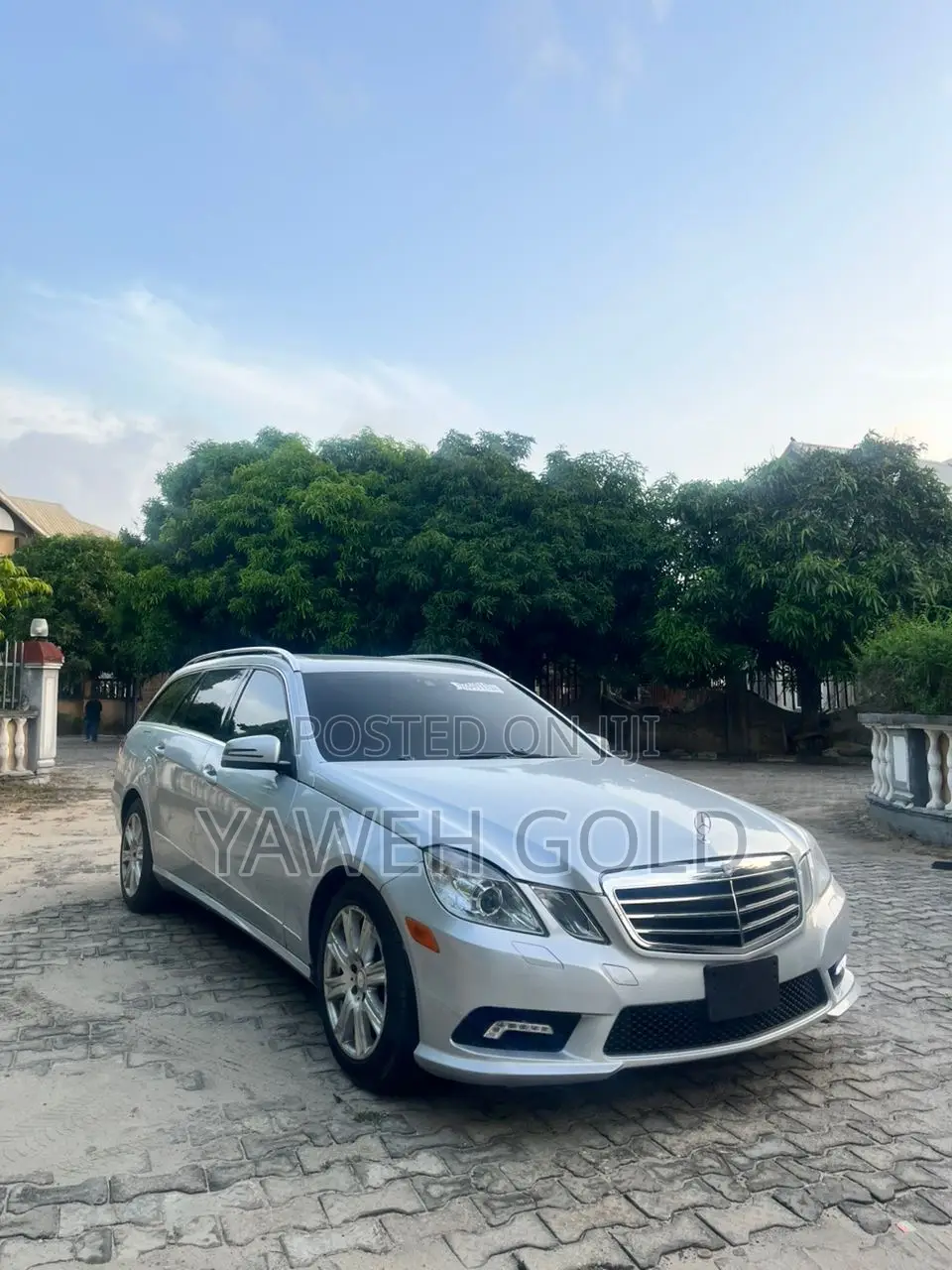 Mercedes-Benz E350 Base 4Matic Wagon AWD (3.5L 6cyl 7A) 2013 Gray