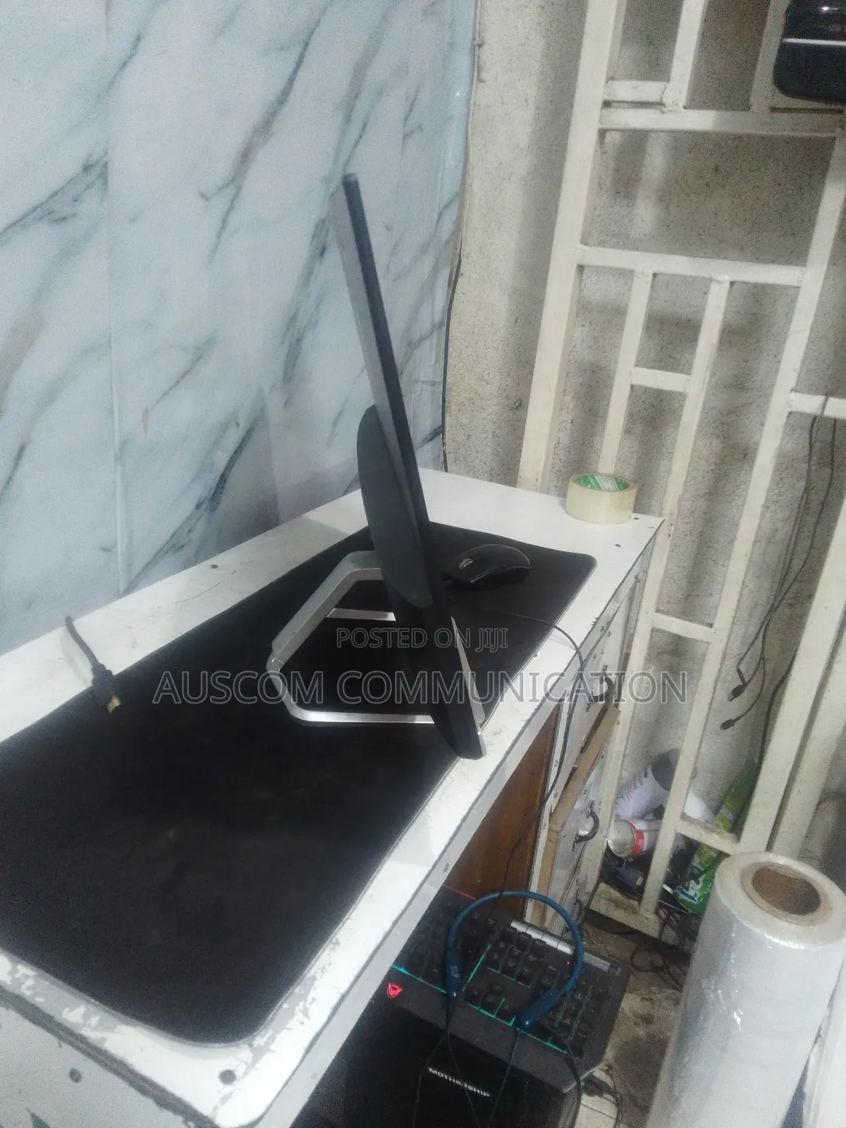 Hp 24 Inches Ultra Slime FHD 1920x1080 Ips 16:9 Ratio 75hz
