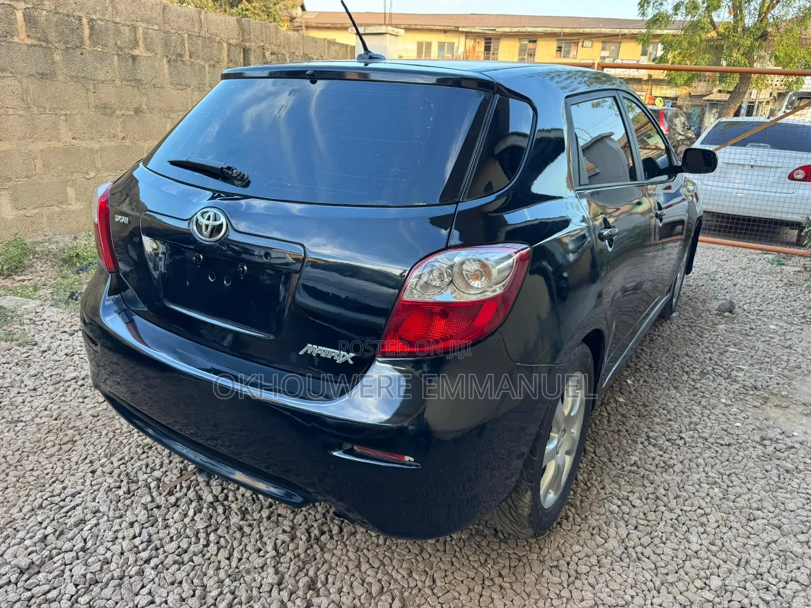Toyota Matrix Hatchback FWD (1.8L 4cyl 5M) 2009 Black