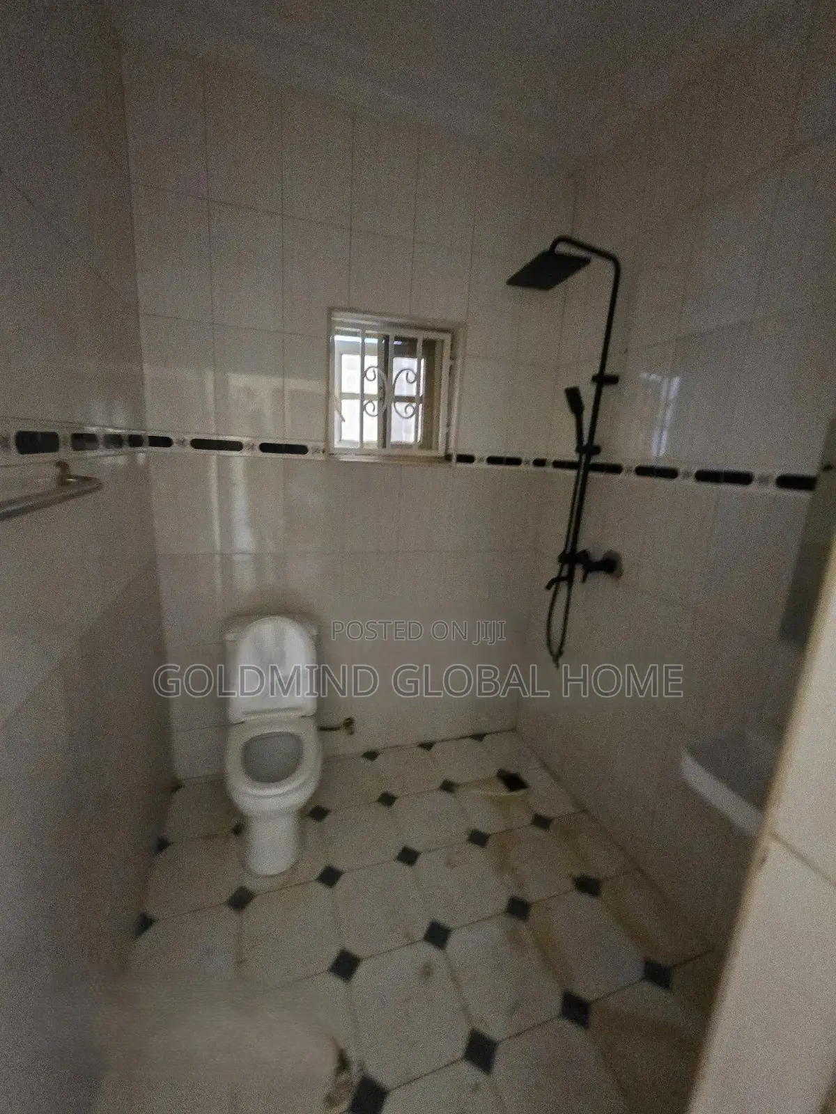 3bdrm Bungalow in Lugbe, FHA for sale