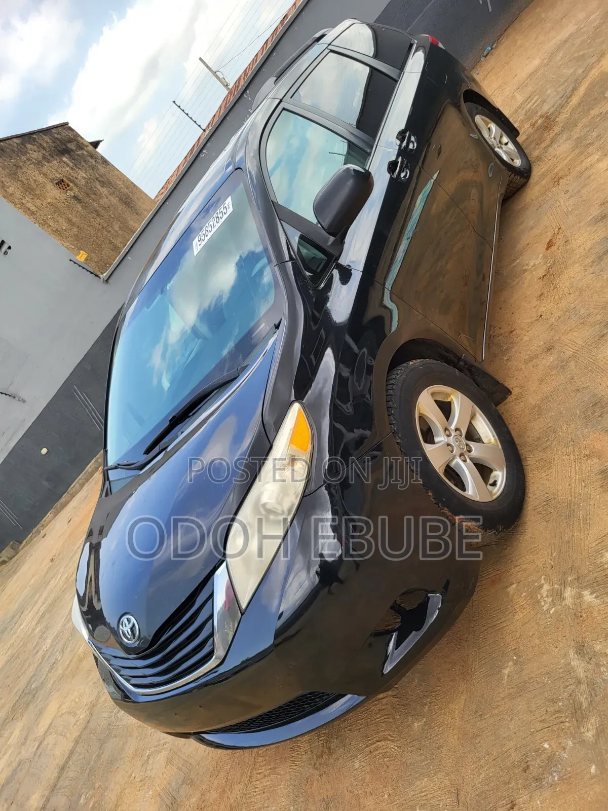 Toyota Sienna 2011 Black