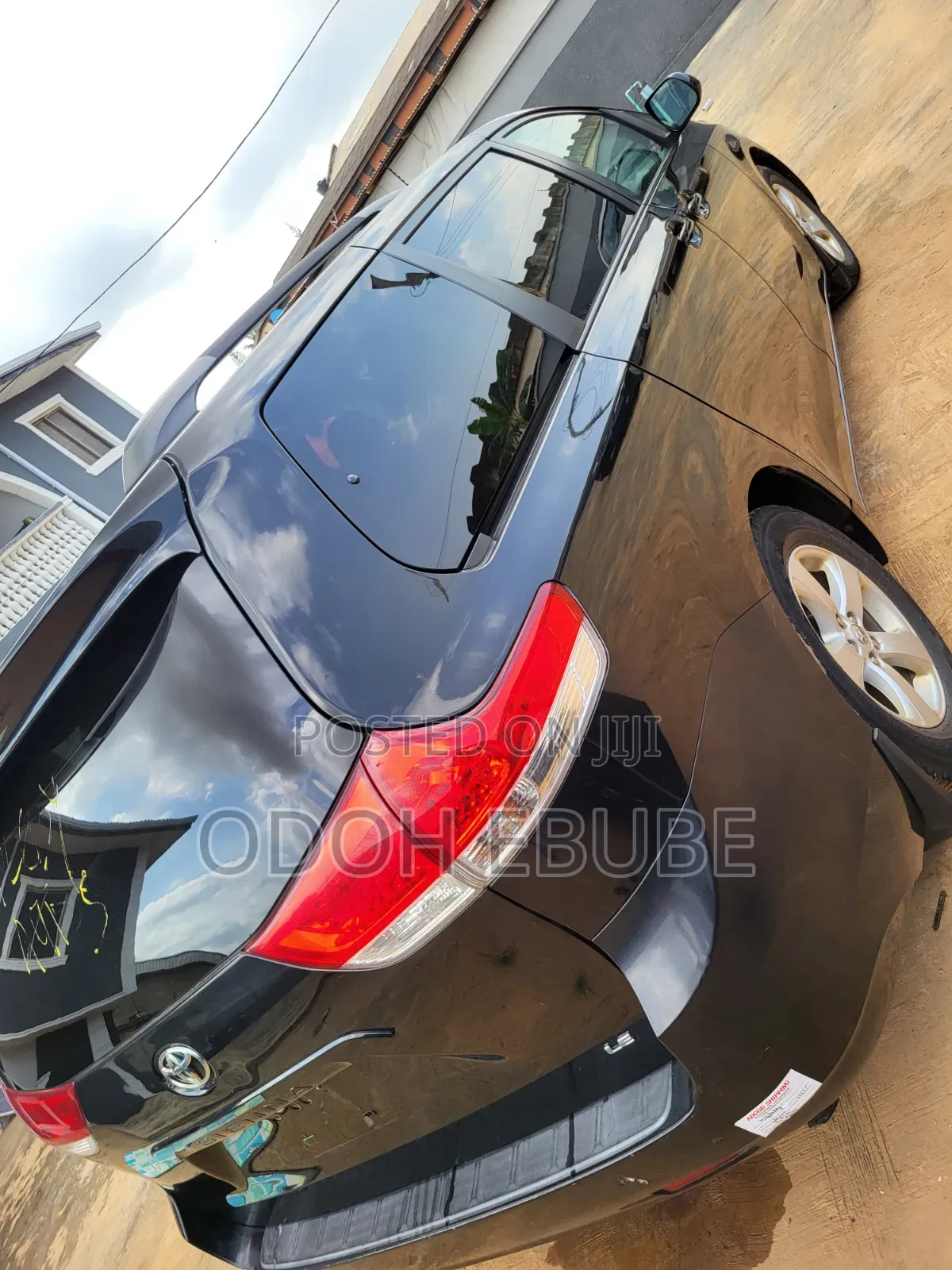 Toyota Sienna 2011 Black