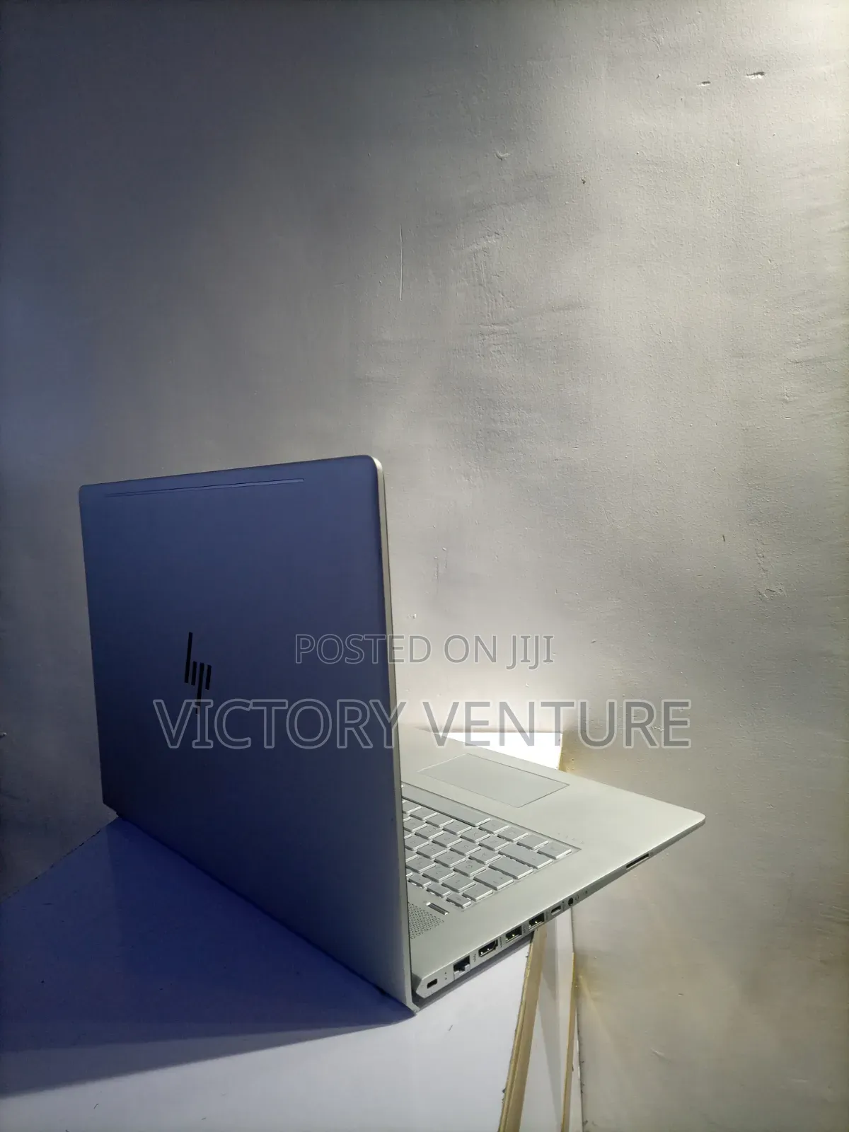 Laptop HP Envy 17 8GB Intel Core i7 HDD+SSD 128GB