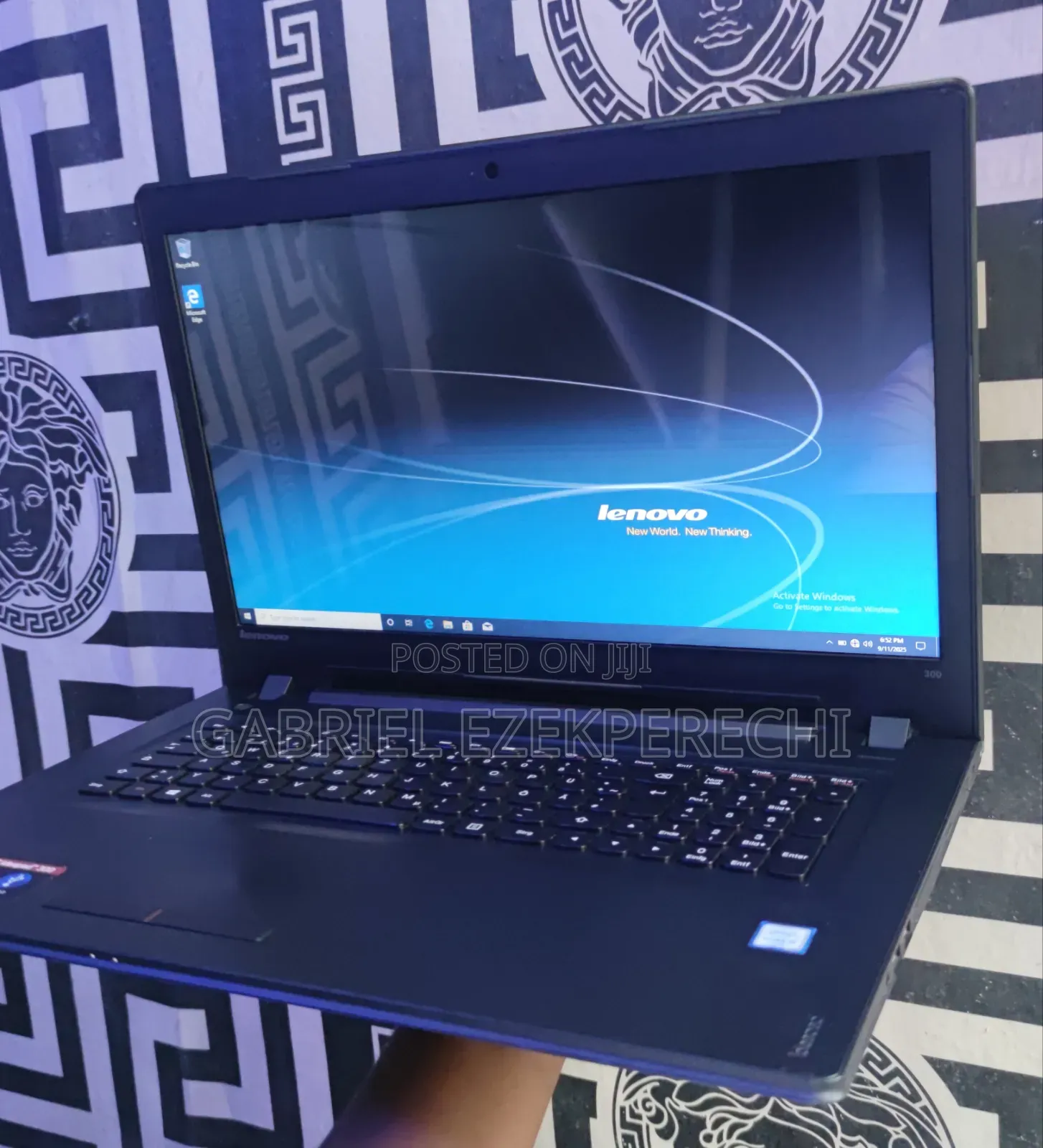 Laptop Lenovo IdeaPad 300 8GB Intel Core i5 SSD 256GB