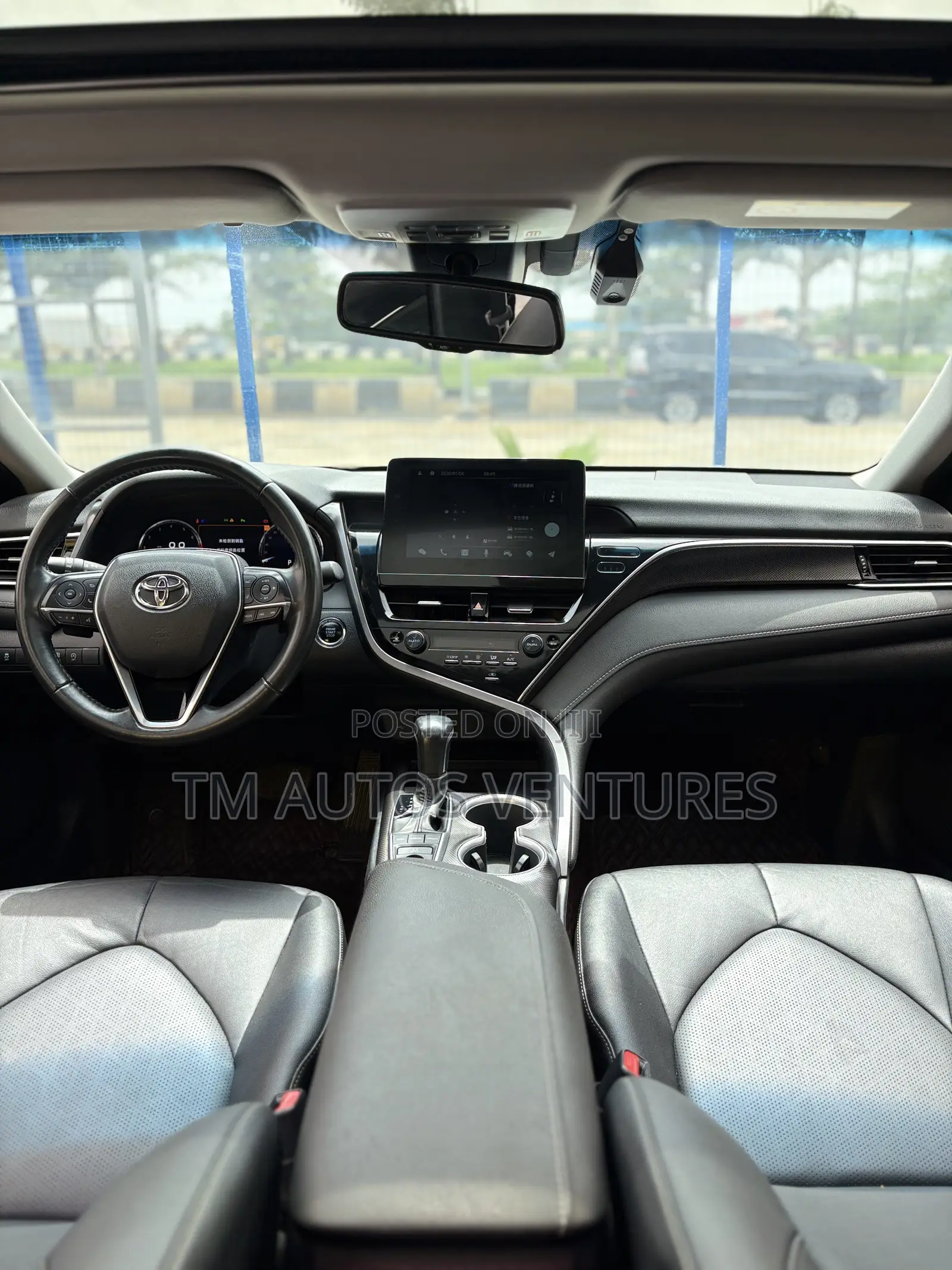 Toyota Camry 2022 White