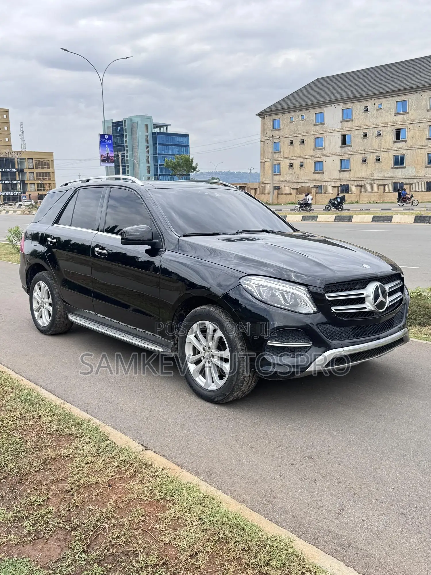 Mercedes-Benz GLE-Class GLE 350d 4MATIC 2016 Black