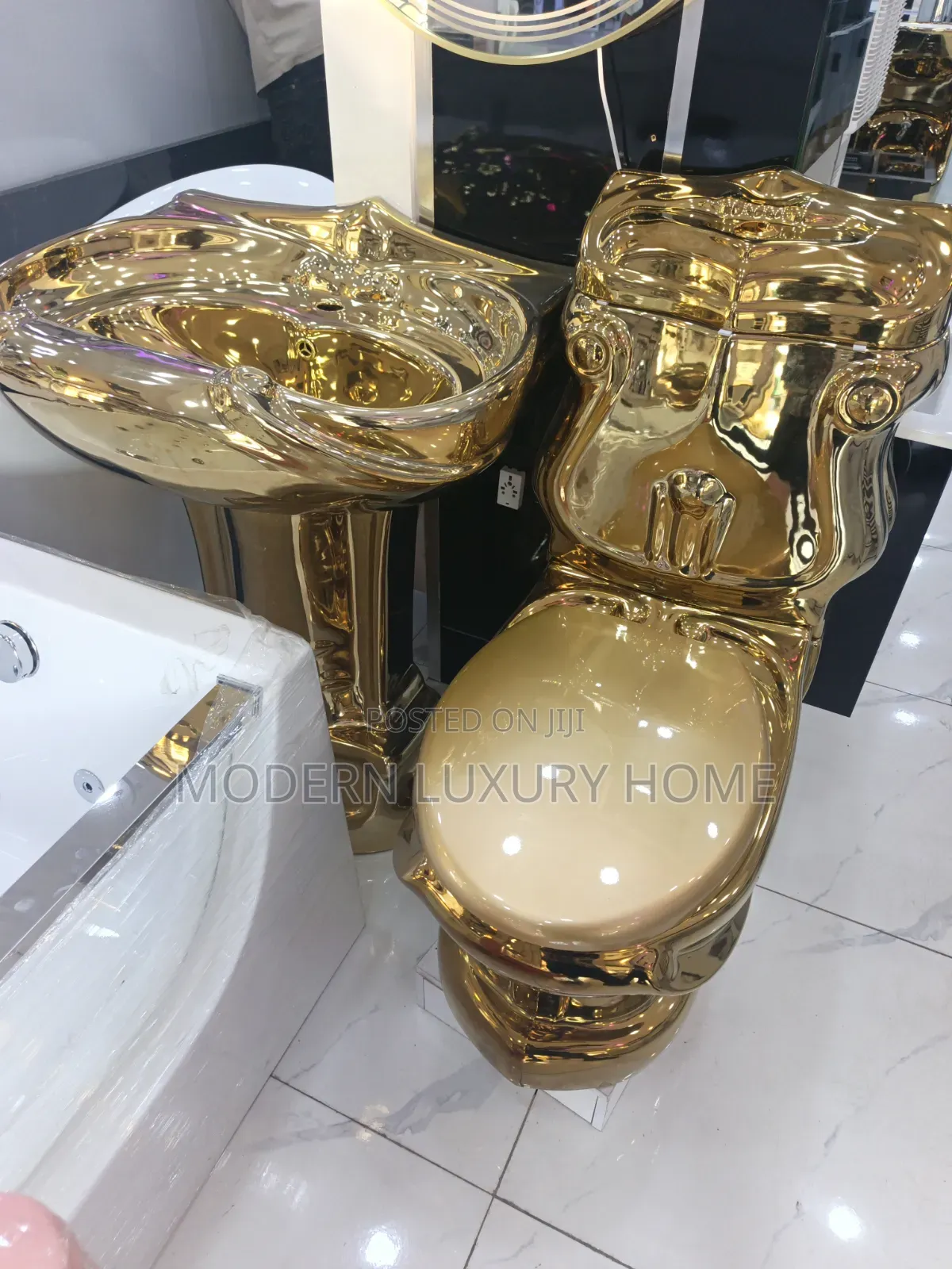Royal Gold Toilet Seat