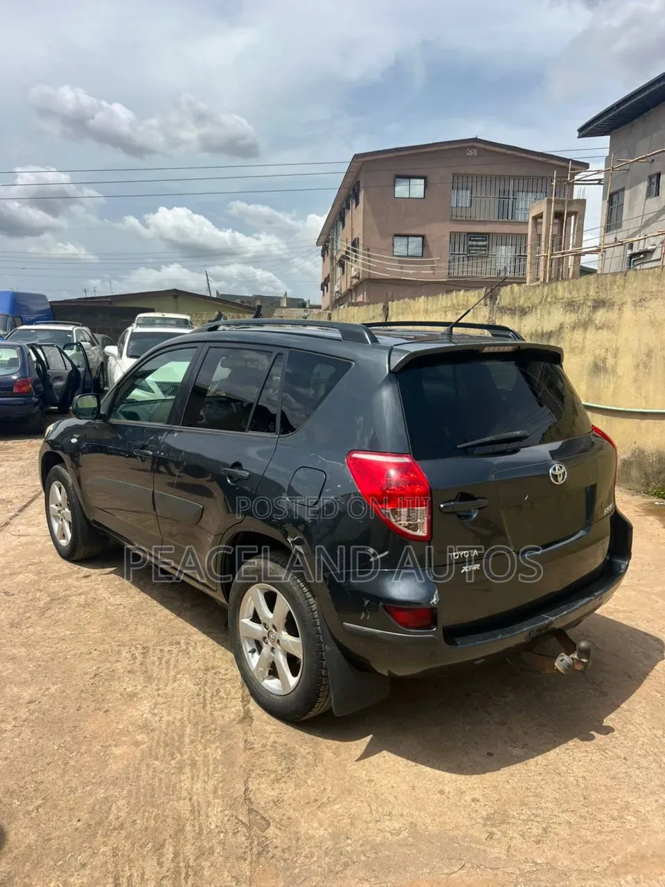 Toyota RAV4 2.5 2011 Gray