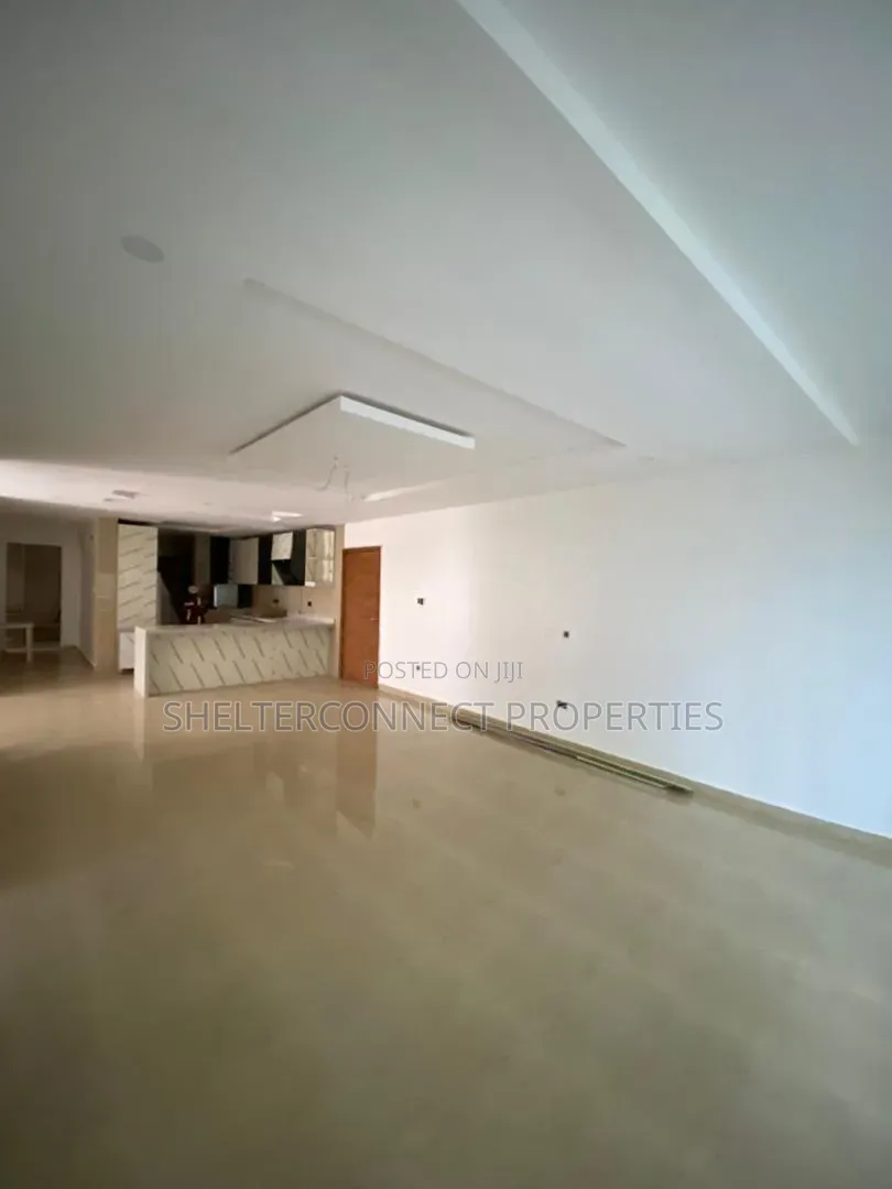 3bdrm Apartment in Victoria Island Extension for sale