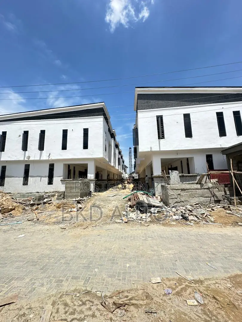 4bdrm Duplex in VGC / Ajah for sale