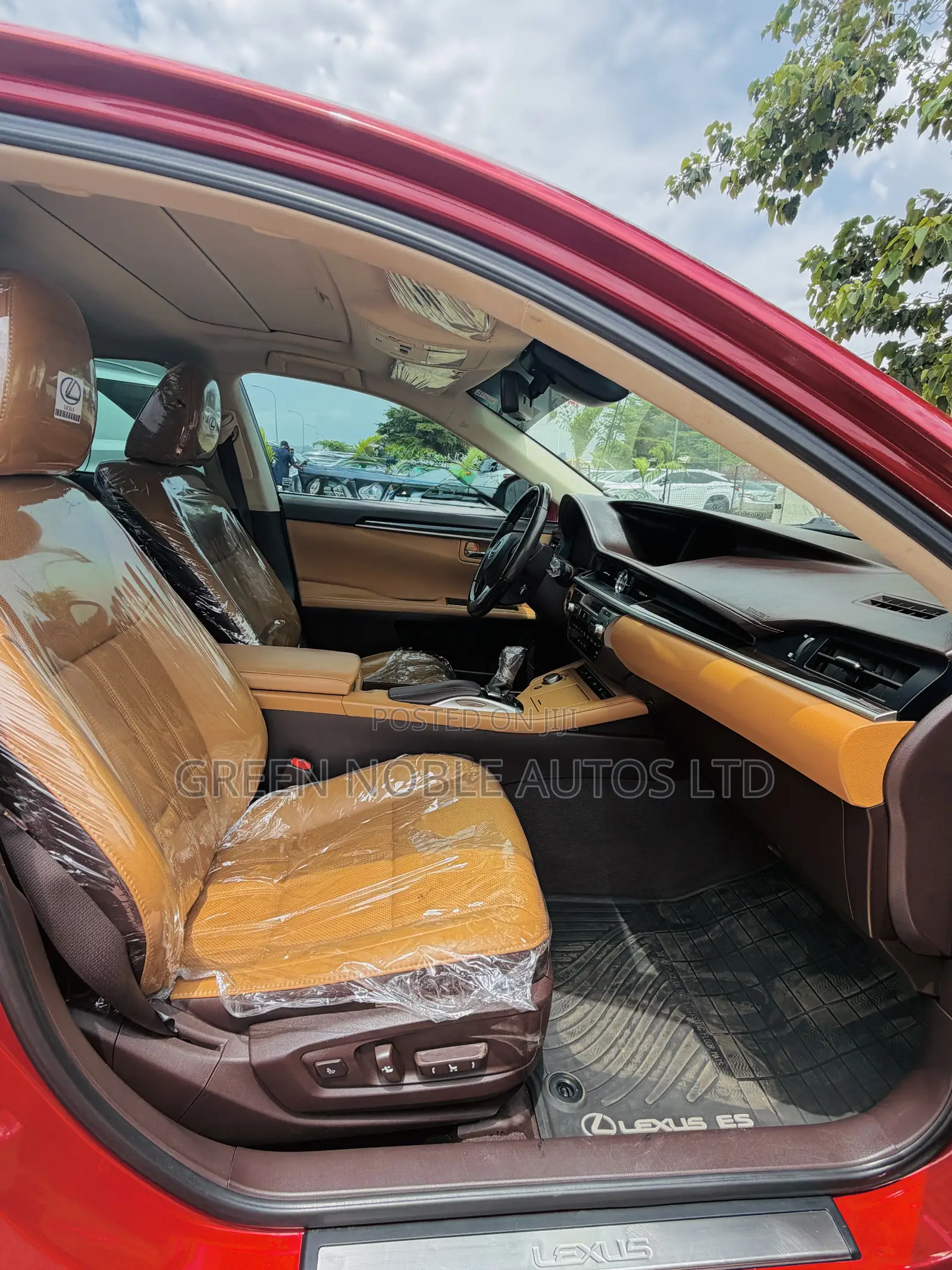 Lexus ES 2017 Red