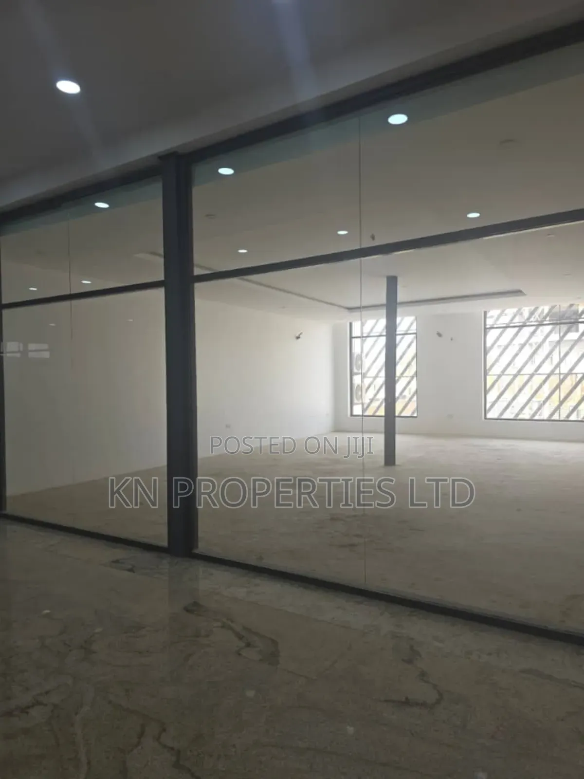Shop/Office Space for Rent 96sqm