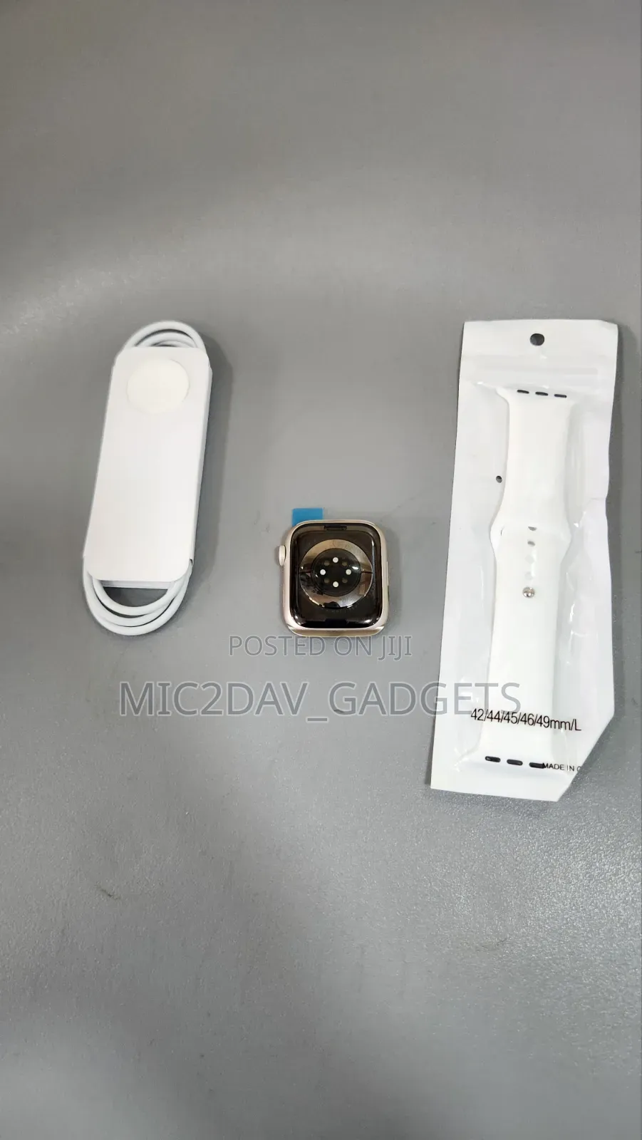 Premium Apple Watch Series 7 45mm