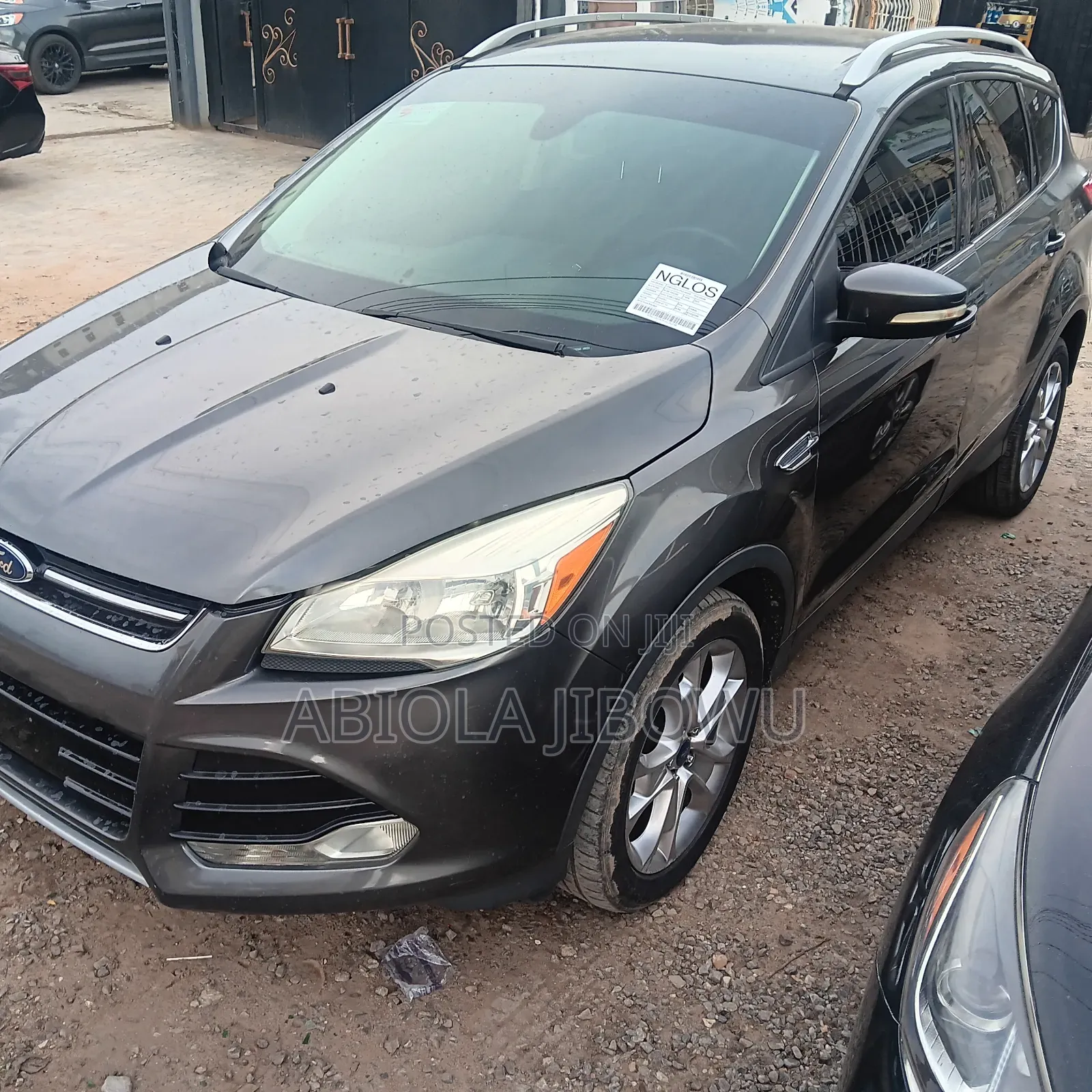 Ford Escape Titanium 4dr SUV AWD (1.6L 4cyl Turbo 6A) 2015 Gray