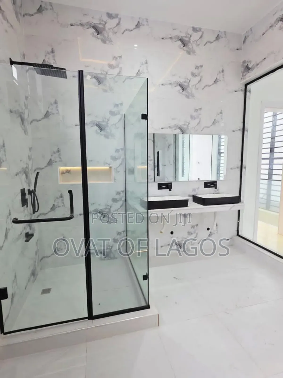 5bdrm Duplex in Chevron Toll Gate for sale