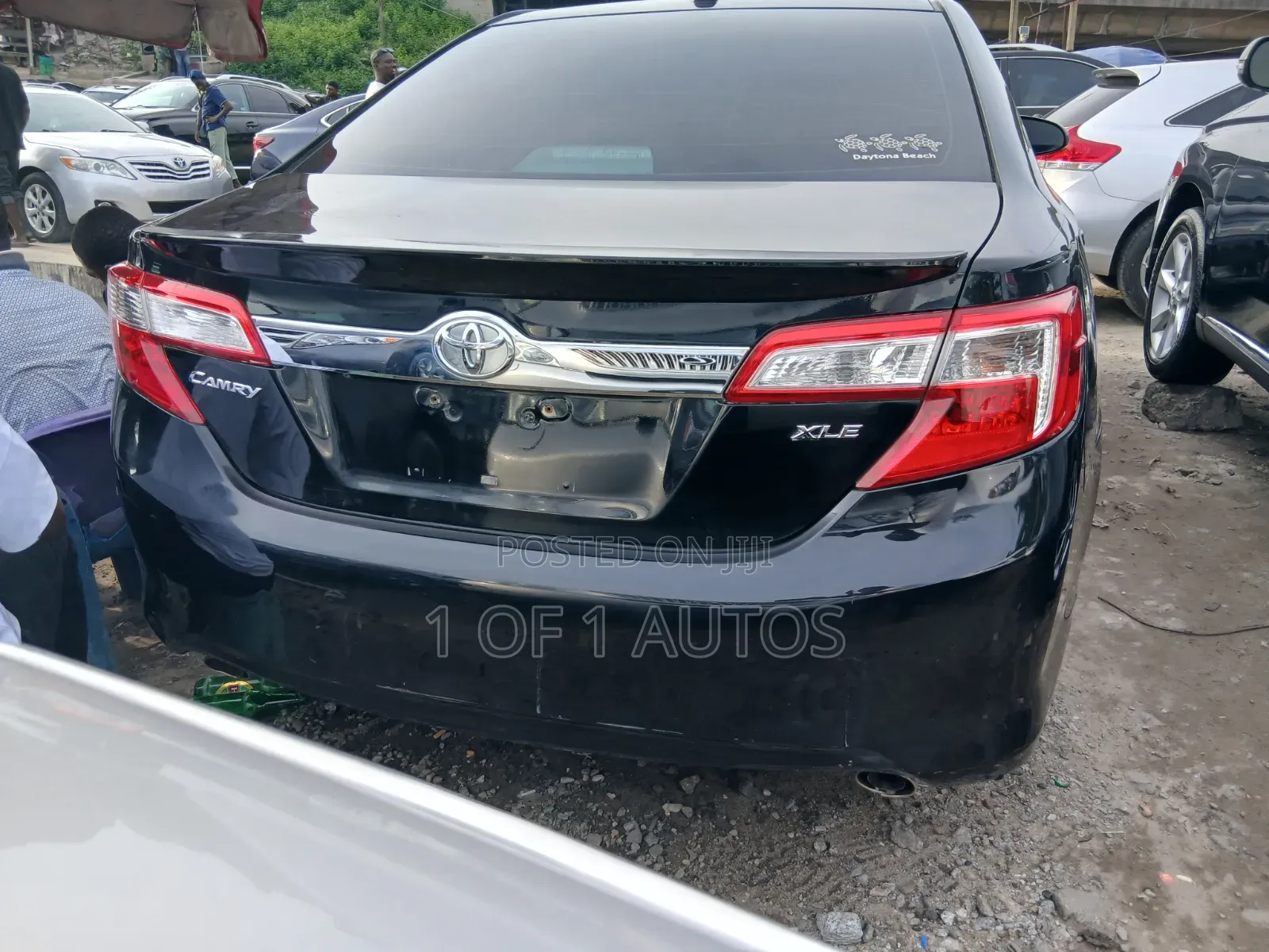 Toyota Camry XLE V6 4dr Sedan (3.5L 6cyl 6A) 2013 Black