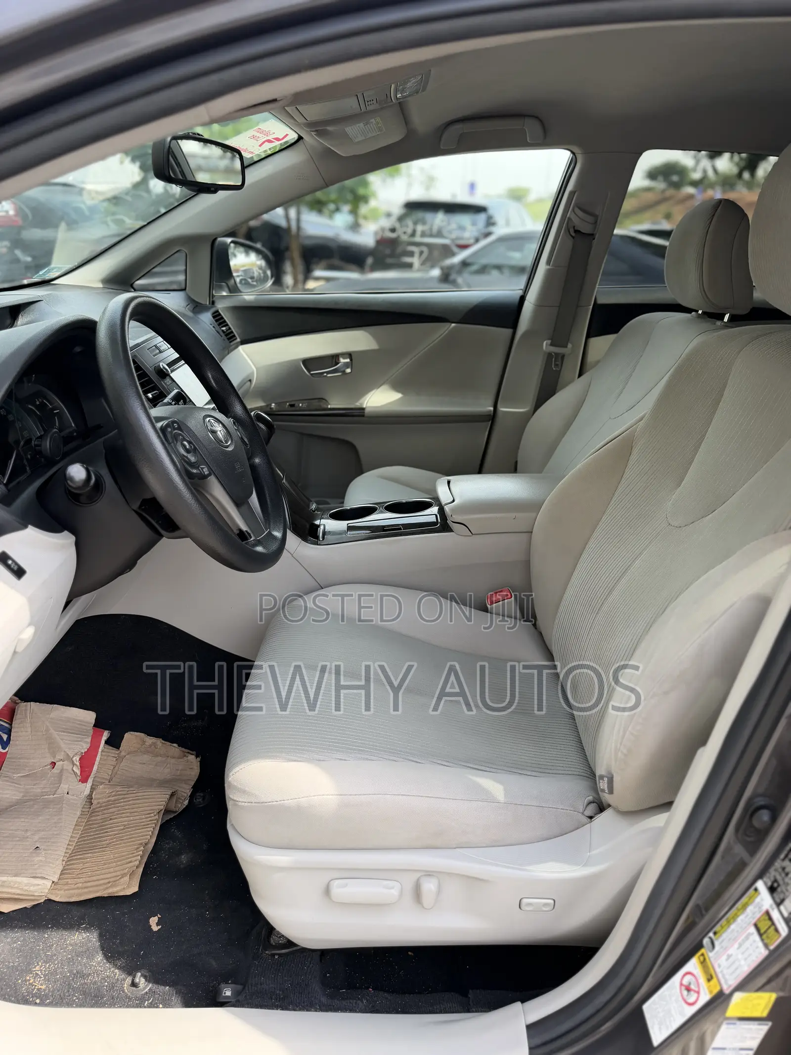 Toyota Venza LE 4dr Wagon AWD (2.7L 4cyl 6A) 2015 Gray