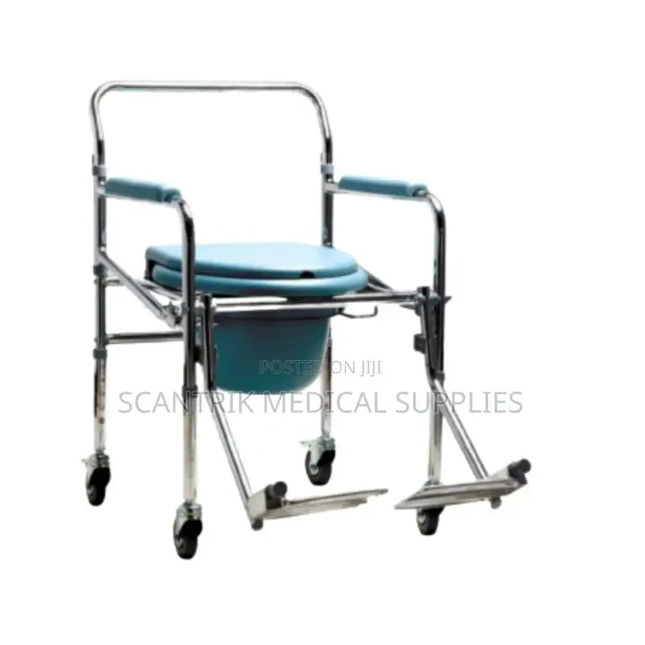 Anti-Slip Commode Chair for Enhanced Safety