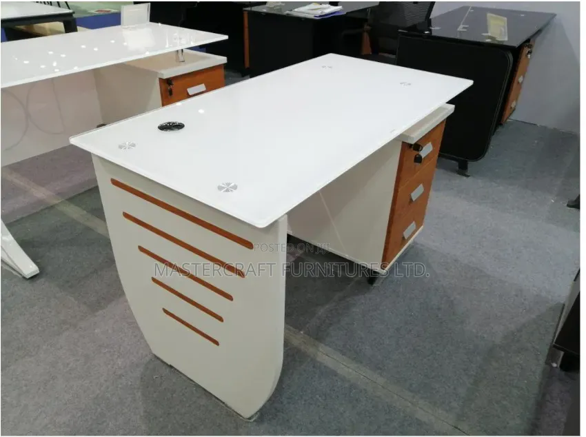 Boss Office Table 1.4metre