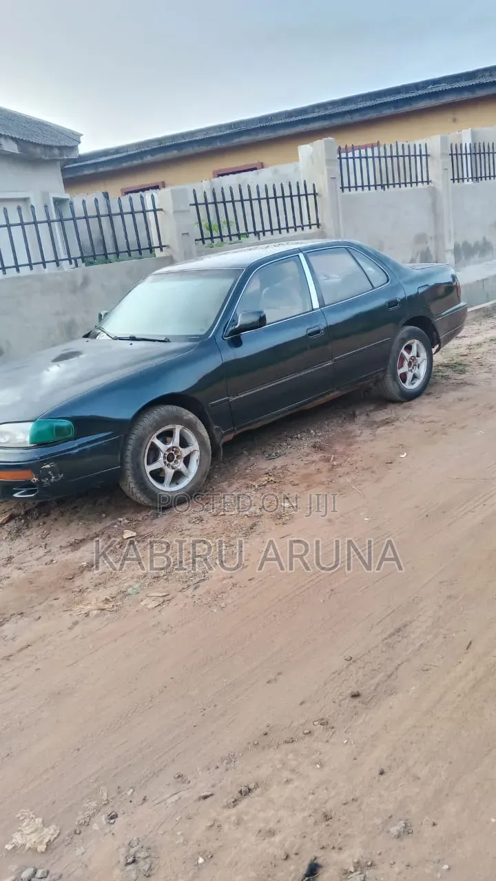 Toyota Camry 1995 Green