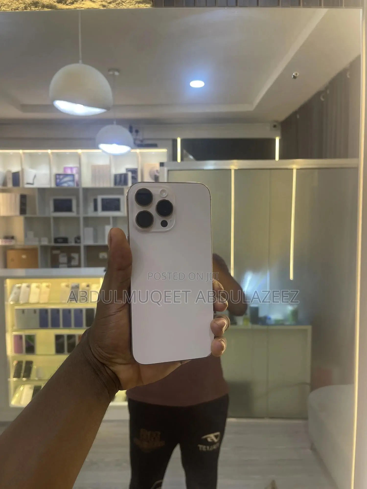 Apple iPhone 16 Pro Max 256 GB Gold