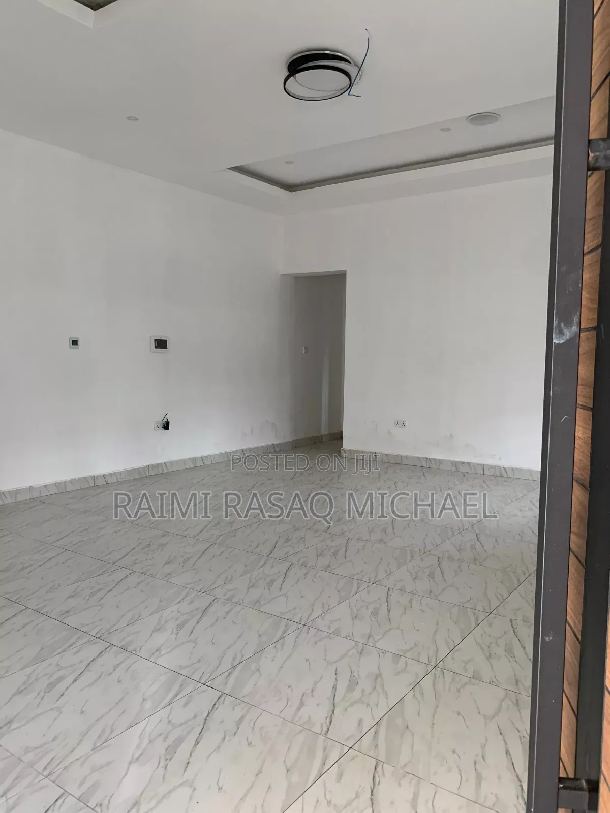 Furnished 3bdrm Duplex in Adesanya for rent