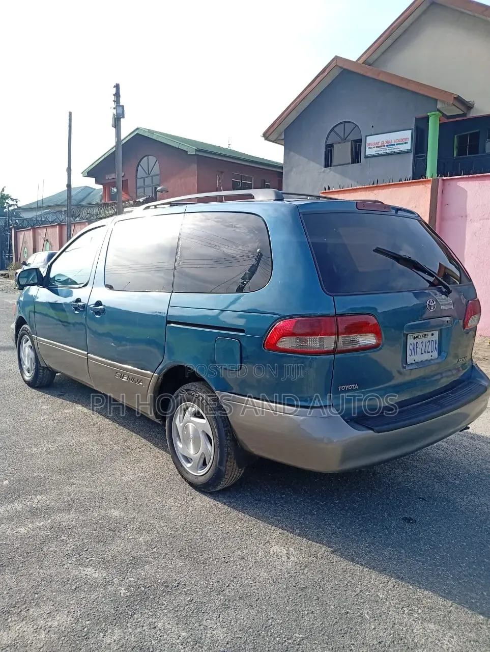 Toyota Sienna 2002 Blue