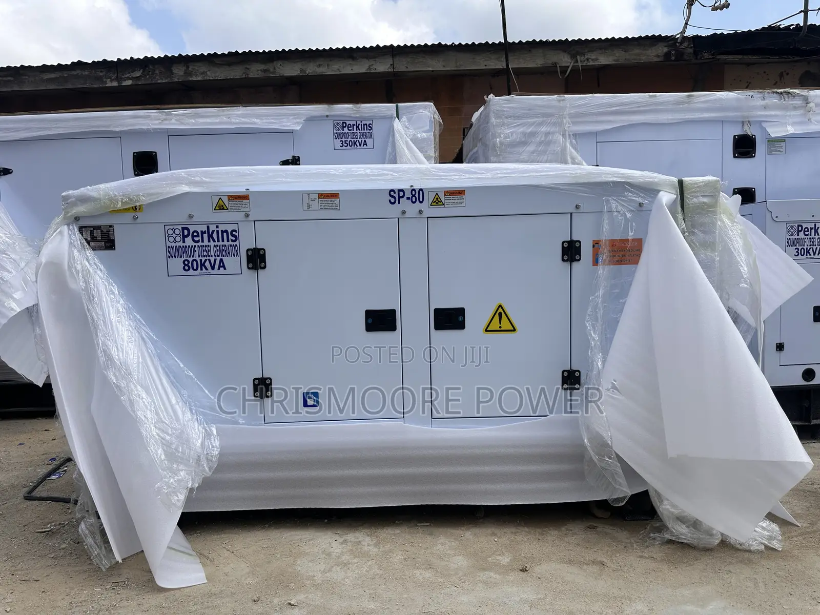 Original England Perkins Soundproof Diesel Generator 80kva
