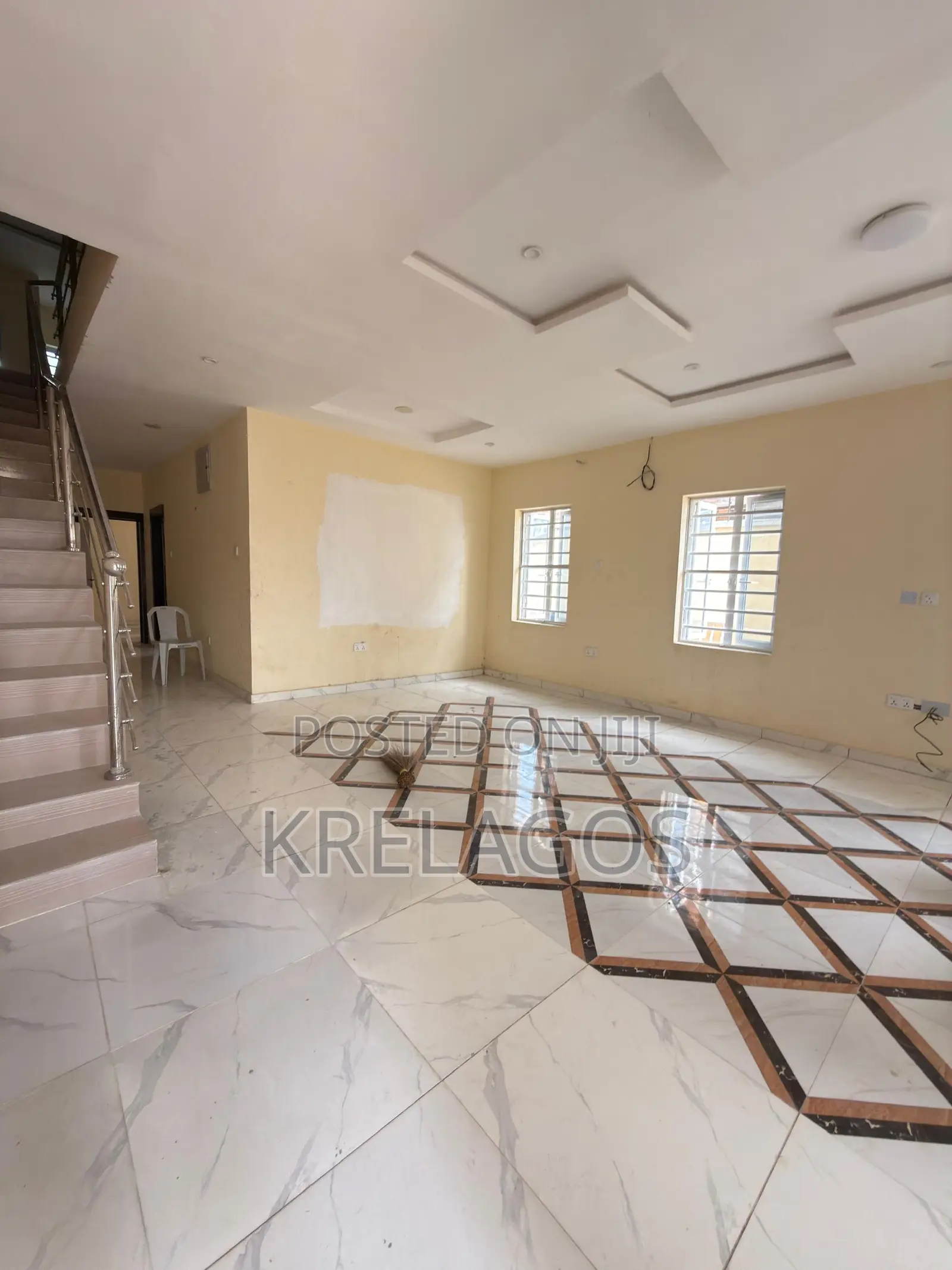 4bdrm Duplex in Abraham Adesanya Estate for rent