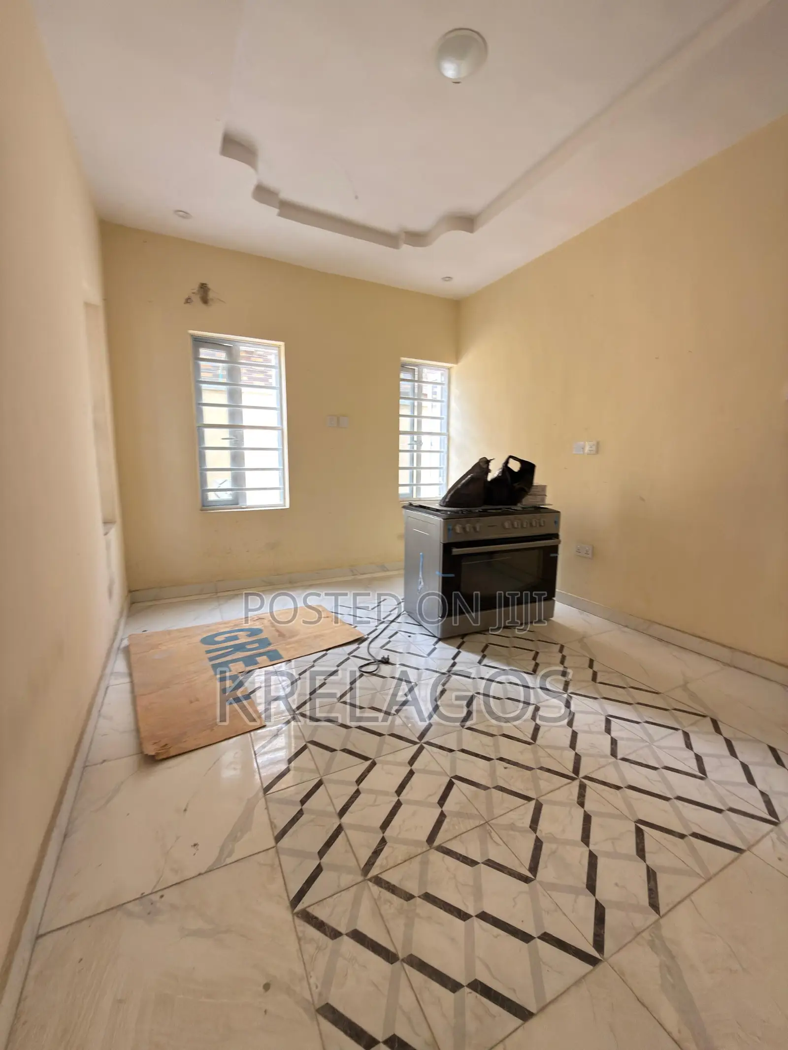 4bdrm Duplex in Abraham Adesanya Estate for rent