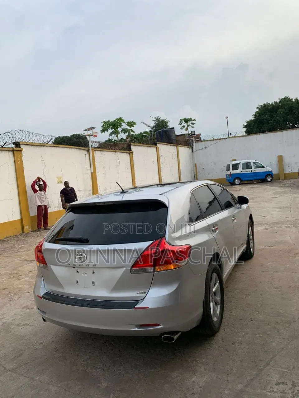 Toyota Venza 2011 Silver