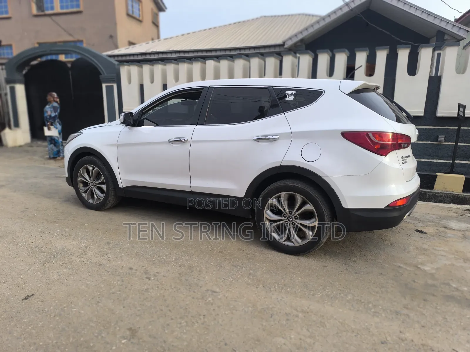 Hyundai Santa Fe Sport 2.0T 2013 White