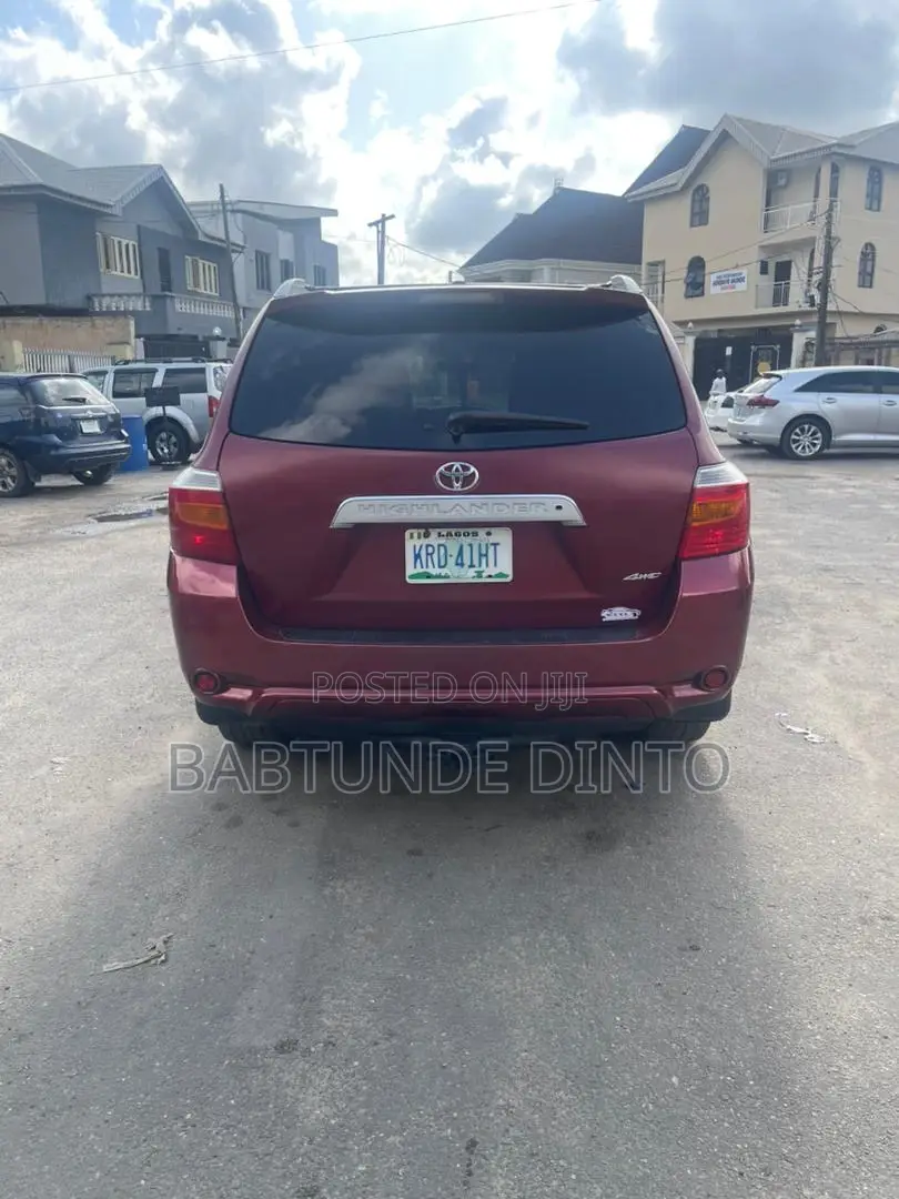 Toyota Highlander Limited 2011 Red