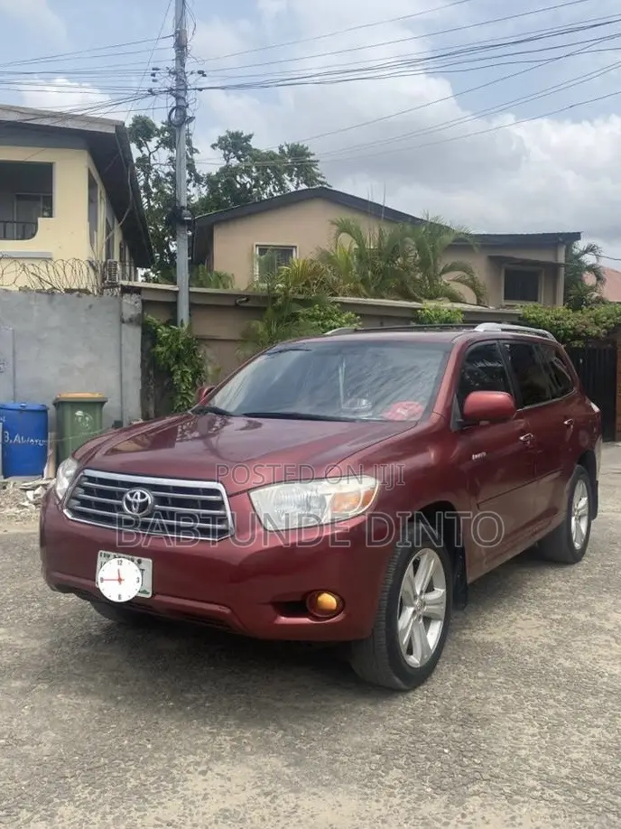 Toyota Highlander Limited 2011 Red
