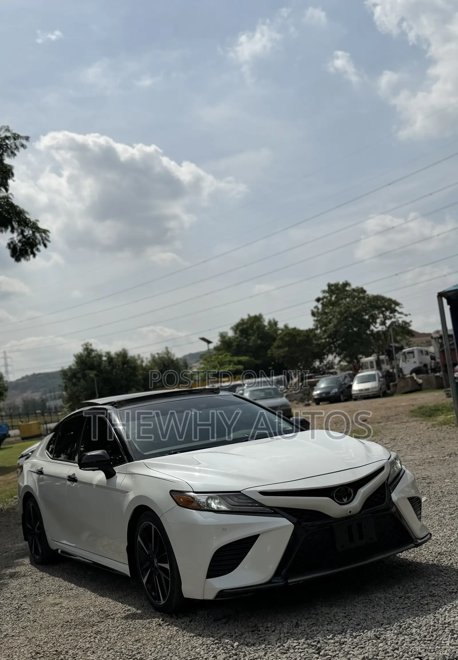 Toyota Camry XSE V6 (3.5L V6 8A) 2019 White