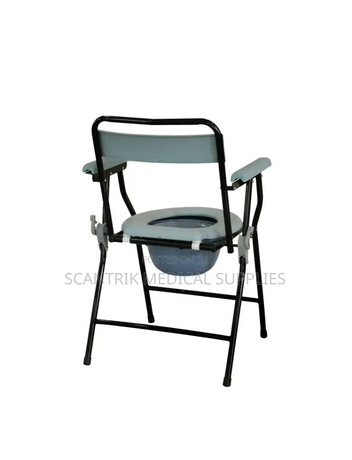 Comfortable Seating Commode Chair for Extended Use
