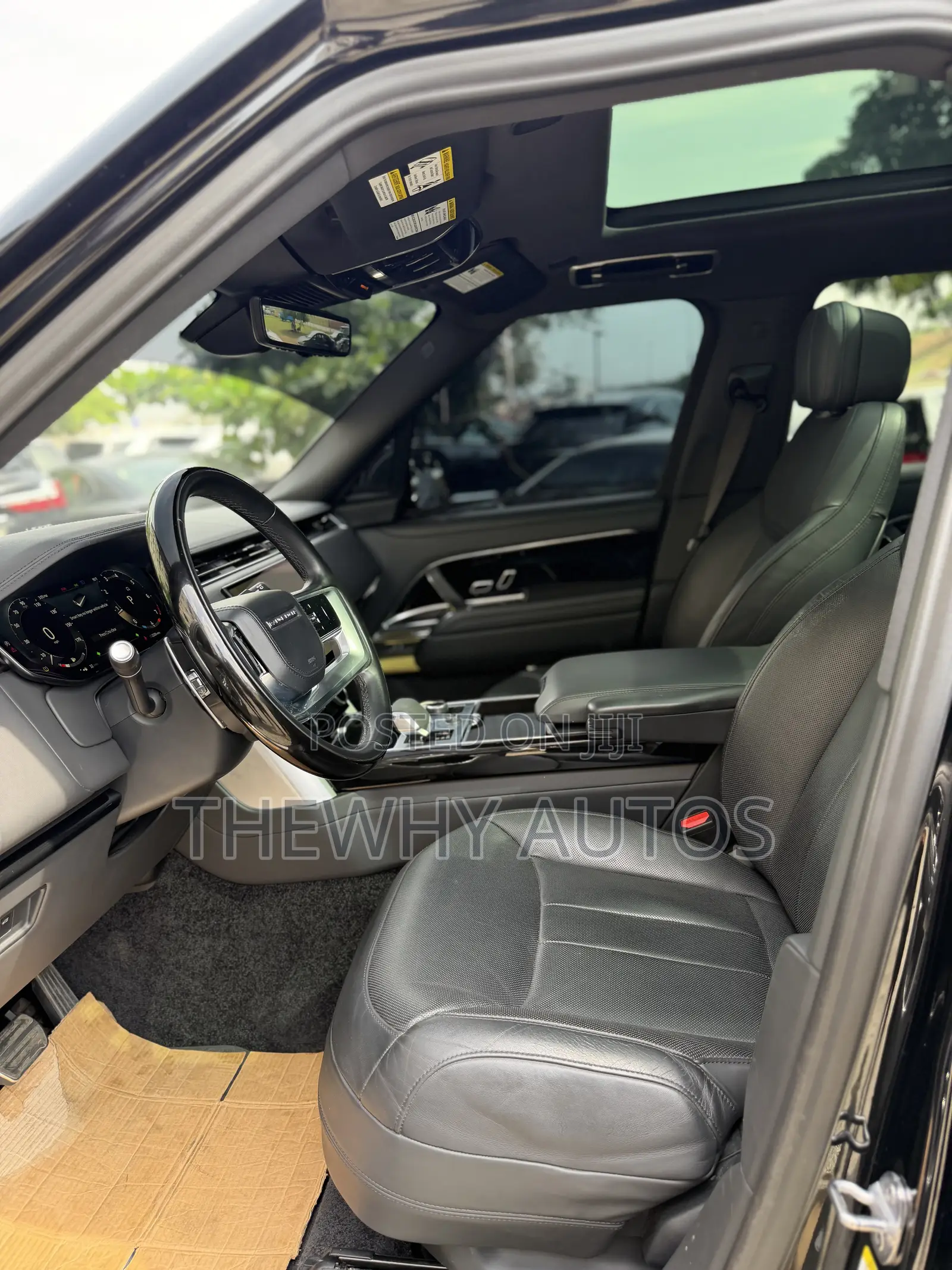 Land Rover Range Rover Vogue 2023 Black