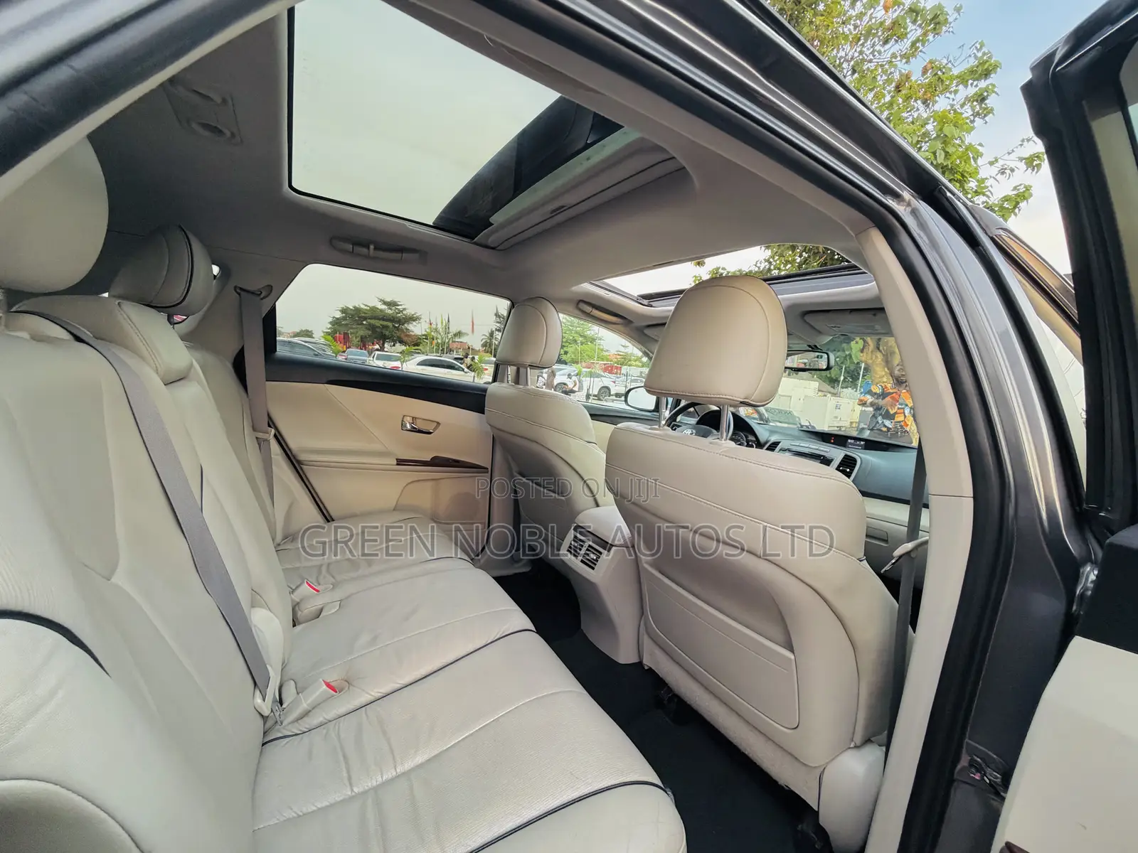 Toyota Venza XLE 2010 Gray