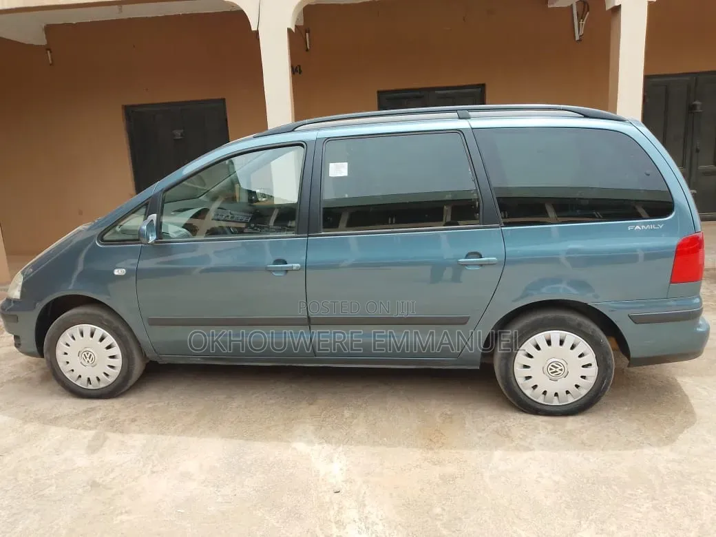Volkswagen Sharan 2.8 2000 Gray